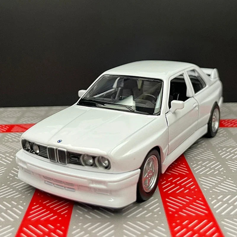 1/36 BMW M3 1987 Alloy Toys Car Model