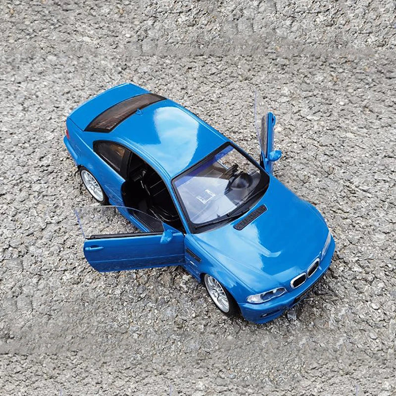 1:18  E46 M3- LAGUNA BLUE-2000