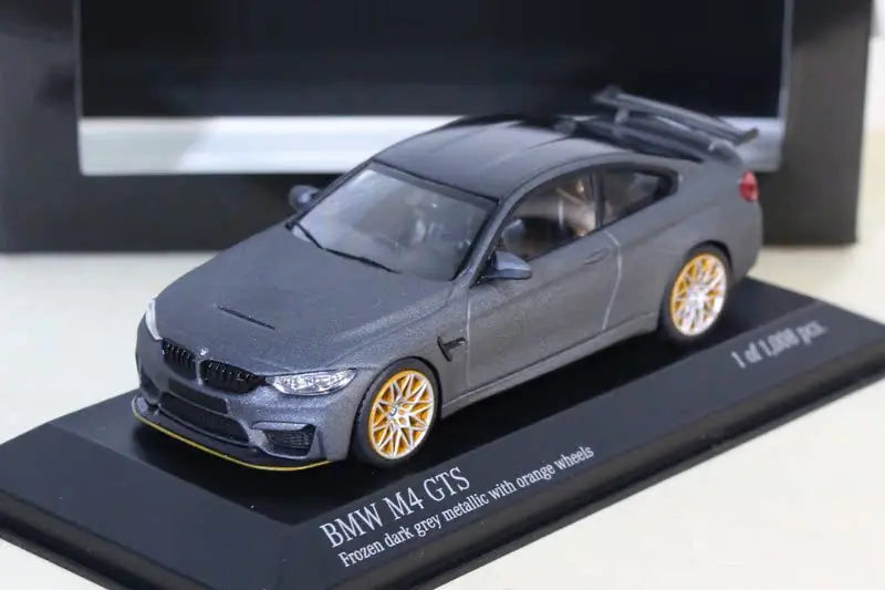 1/43 BMW M4 GTS Frosted Gray Orange Wheel F82 Alloy Model