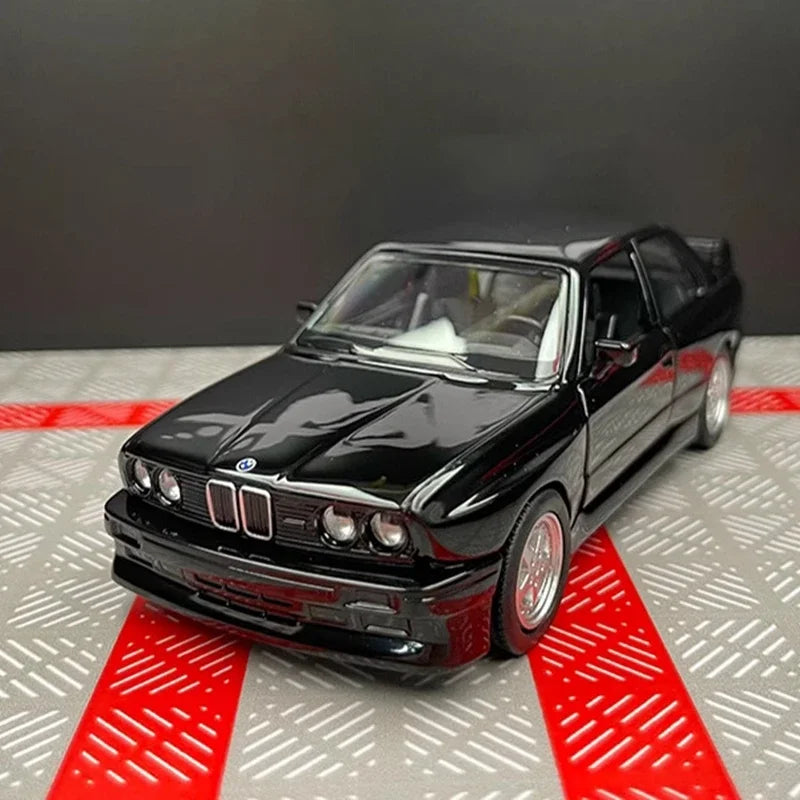 1/36 BMW M3 1987 Alloy Toys Car Model